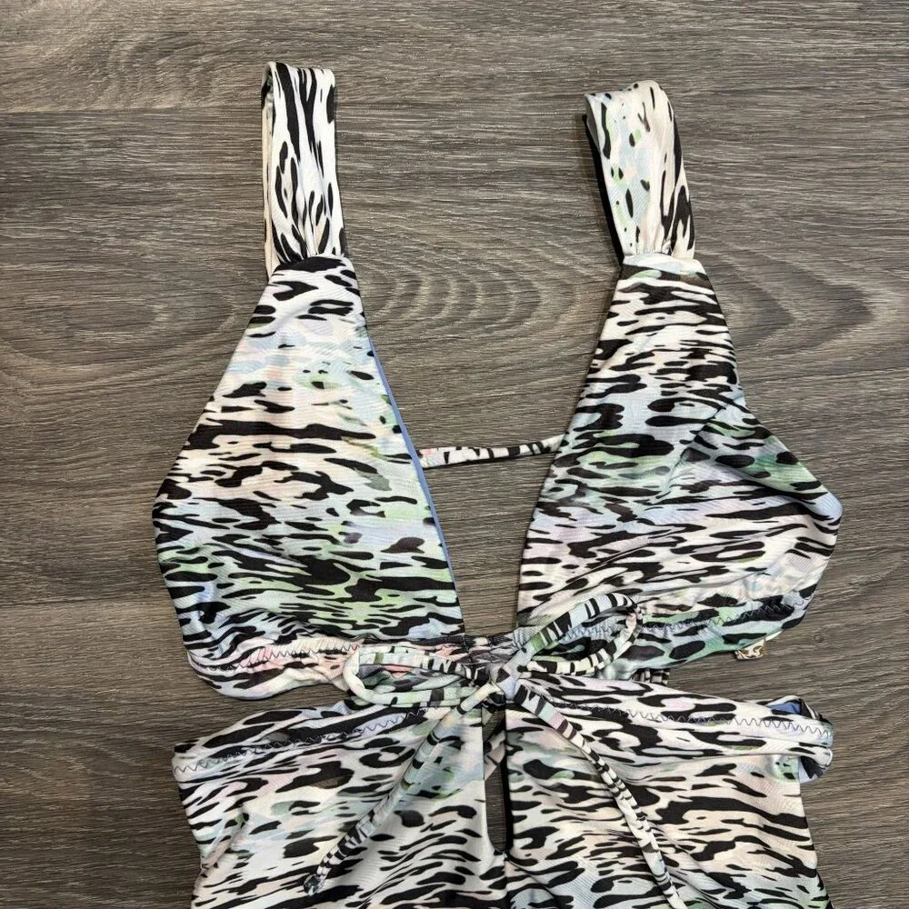 BECCA One Piece Swim Small Animal Instincts Cut Out Bathing Suit Leopard Print